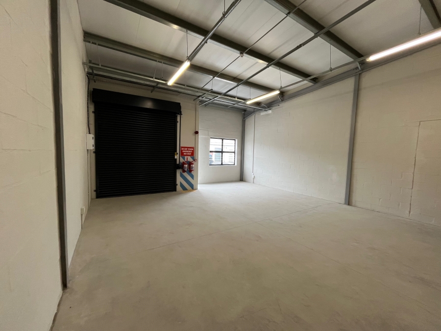 To Let commercial Property for Rent in Montague Gardens Western Cape